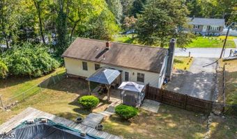26 Cedar Ridge Dr, Alloway, NJ 07462