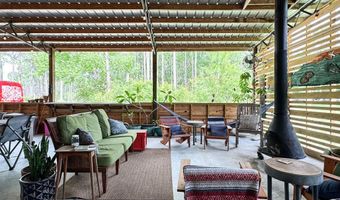 400 Kevin Rd, Apalachicola, FL 32320