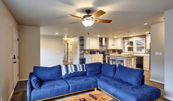 11633 WARBLER Ln, Aurora, OR 97002