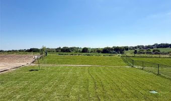 1946 Tuscany Dr SE, Altoona, IA 50009