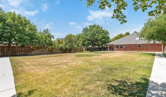 7415 Woodmont Dr, Amarillo, TX 79119