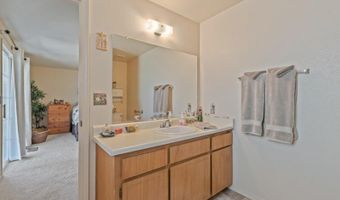 561 Yellow Jacket Rd, Dayton, NV 89403