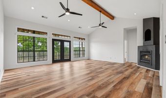 3819 TPC Dr, Alma, AR 72921
