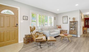 6616 BRADDOCK, Annandale, VA 22003