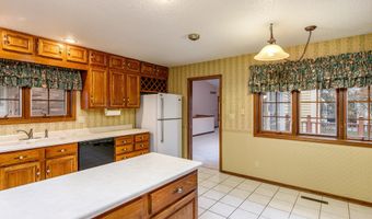 2116 Ironwood Ct, Ames, IA 50014