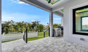 6526 SIMONE SHORES Cir, Apollo Beach, FL 33572