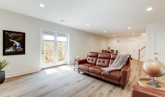 41490 BEDFORD FALLS Ct, Aldie, VA 20105