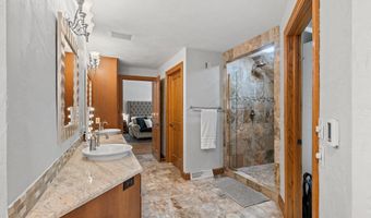 3901 N MILLWOOD Dr, Appleton, WI 54913