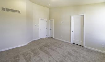 2843 Hardwick Rd, Ann Arbor, MI 48105