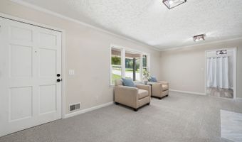 115 Dixie Ln, Ball Ground, GA 30107