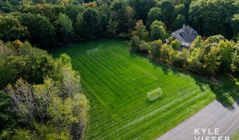 7787 S Gracemoor Ct SE, Alto, MI 49302