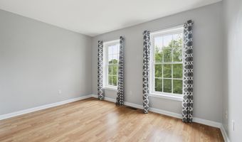 11 Stonington Dr, Belmont, NH 03220