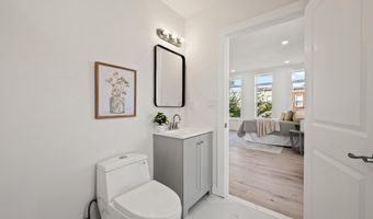 1118 S CAREY St, Baltimore, MD 21223