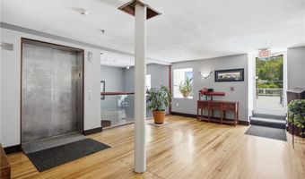 494 Woonasquatucket Ave 411, North Providence, RI 02911