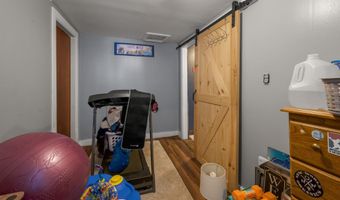 238 Swan Lake Ave, Belfast, ME 04915
