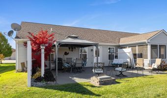 1911 Greyson Dr, Auburn, IN 46706