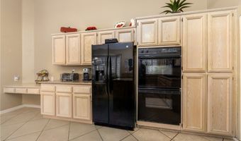 13161 Mugu Ct, Apple Valley, CA 92308