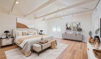 18063 Burbank Blvd, Encino, CA 91316
