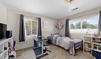 534 Muscatel Ave NE, Albuquerque, NM 87107