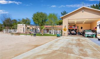 9805 Sweetwater Dr, Agua Dulce, CA 91390