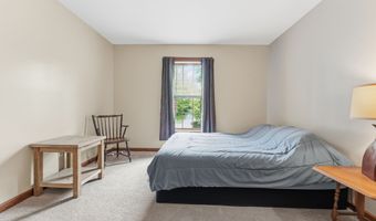 287 S Bear Hill Rd, Chaplin, CT 06235