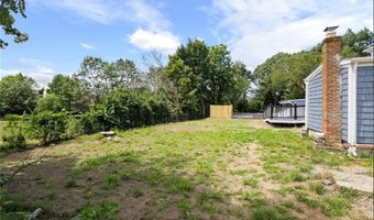 14 W Natick Rd, Warwick, RI 02886