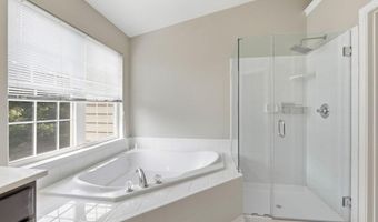 43391 FRENCHMANS CREEK Ter, Ashburn, VA 20147
