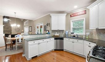 138 Knightwood Pt, Acworth, GA 30101