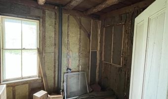 80 Foxes Ridge Rd, Acton, ME 04001