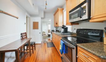 165 KING GEORGE St, Annapolis, MD 21401