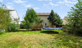 7102 Harness Lakes Dr, Indianapolis, IN 46217