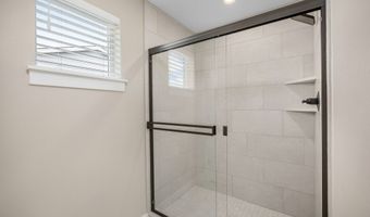12425 SW SILVERTIP St, Beaverton, OR 97007
