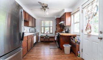 661 Washington St, Coventry, RI 02816