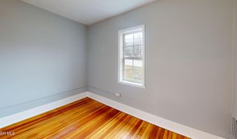 2216 4th St, Altoona, PA 16601