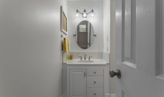 1099 Campbell Dr, Biloxi, MS 39532