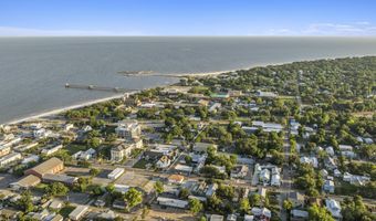 220 Main -105 South Toulme St, Bay St. Louis, MS 39520