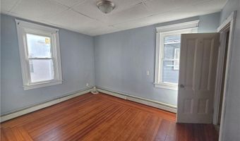 2 Gansett Ave, Cranston, RI 02920