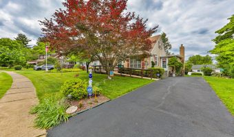 2883 W South St, Allentown, PA 18103