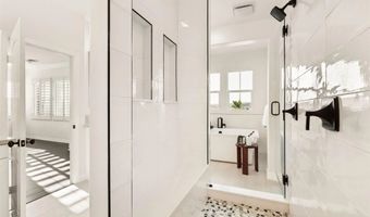 6911 Goldstone Rd, Carlsbad, CA 92009