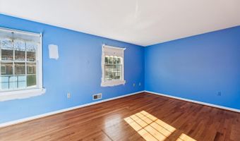 8510 BROWNING Ct, Annandale, VA 22003