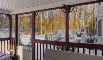 18 Holbrook Rd, Bedford, NH 03110