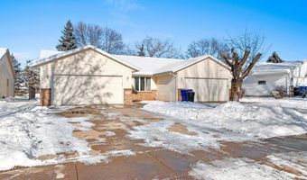 1424 W WEILAND Ln, Appleton, WI 54914