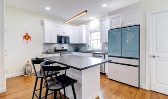 26 Kensington Way, Johnston, RI 02919