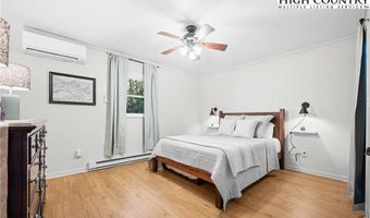 405 Sleepy Hollow Ln, Banner Elk, NC 28604