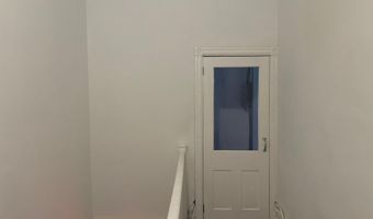1 N MAIN St 2R, Ambler, PA 19002
