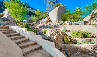 28548 Meadow Glen Way W, Escondido, CA 92026