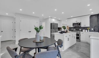 11 Orchid Ln, Barnegat, NJ 08005