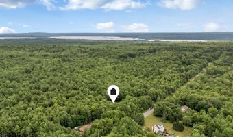 67 E West Ln, Belgrade, ME 04917