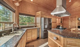 99075 MCVAY CREEK Rd, Brookings, OR 97415