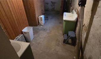 803 8th St SE, Austin, MN 55912